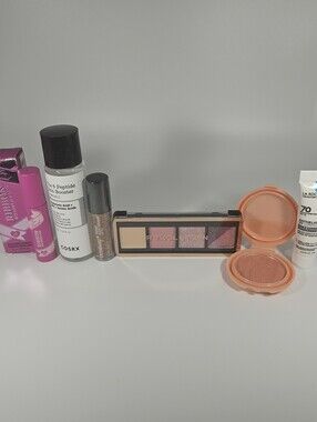 Beauty Lot (6 DELUXE SAMPLE-SIZES + 1 MYSTERY FREE FULL-SIZE)